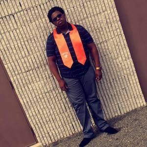 Meet your Posher, Devonte